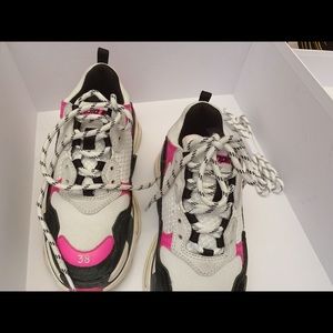 Balenciaga Triple S